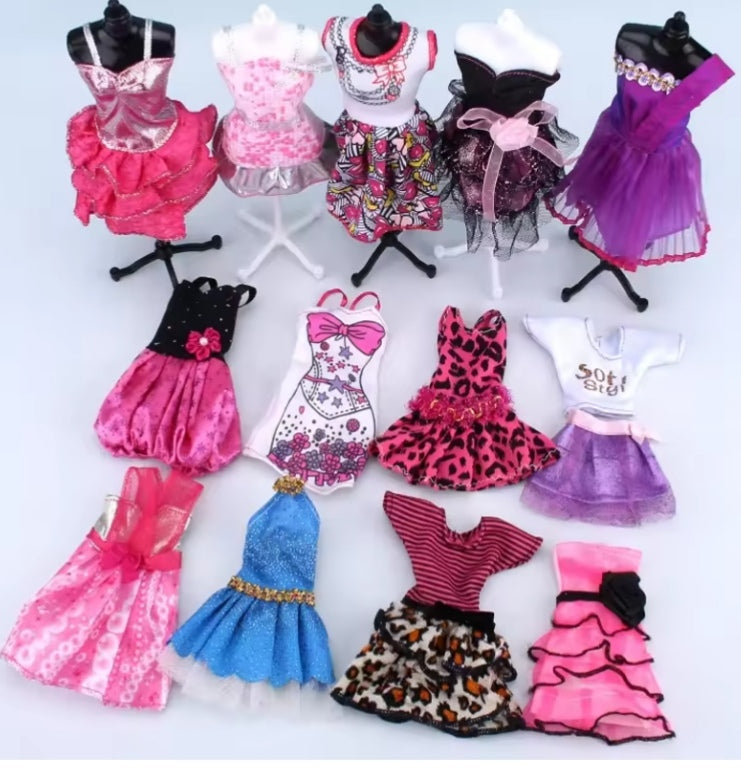 Fashionable Barbie Doll Outfits tys dll