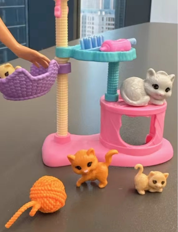 Barbie Doll Entertaining & Educational Cat Playhouse Gift Box dll tys