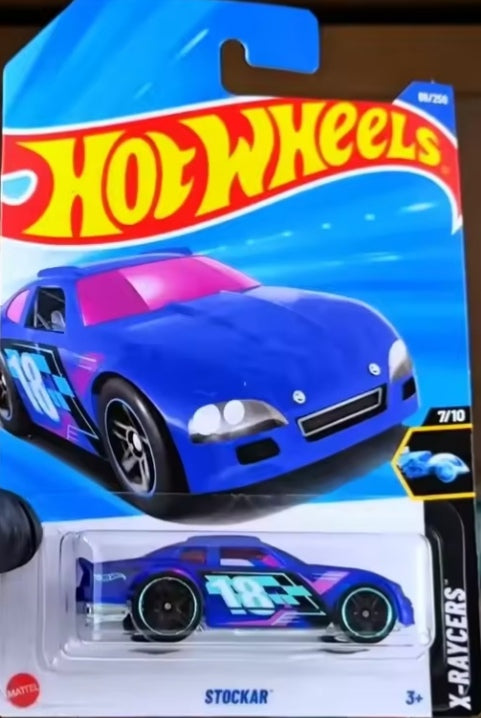 Hot Wheels Stockar Toy Car crs tys