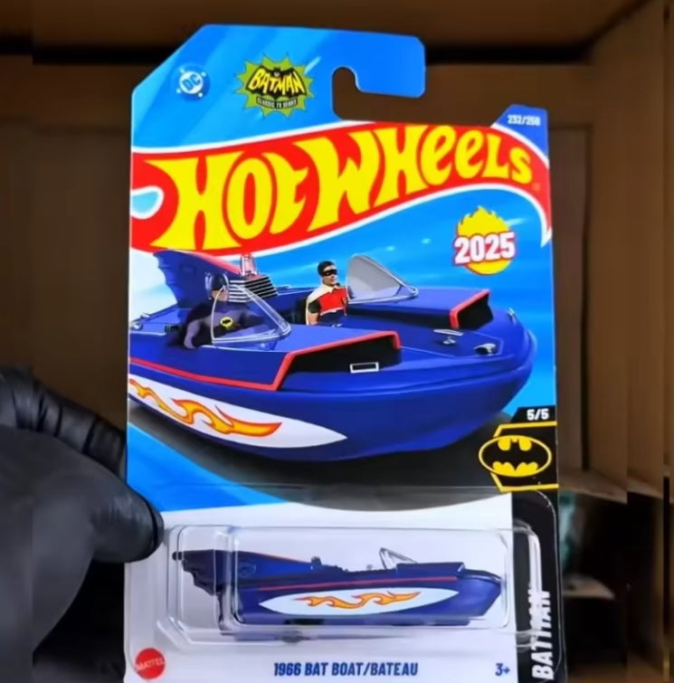Hot Wheels 1966 Bat Boat Toy Boat tys crs