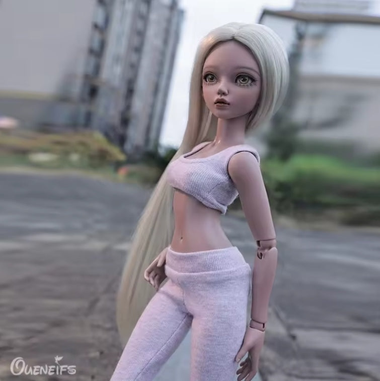 BJD Chloe Open Waist Sportswear Girl Doll dll tys