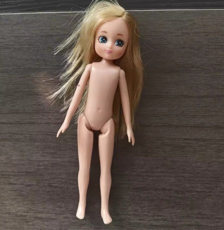 Lottie Doll dll tys