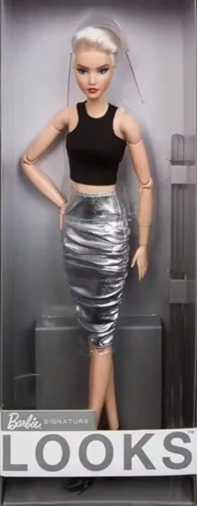 Barbie Signature Looks Doll dll tys