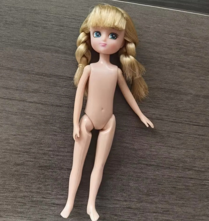 Lottie Doll dll tys